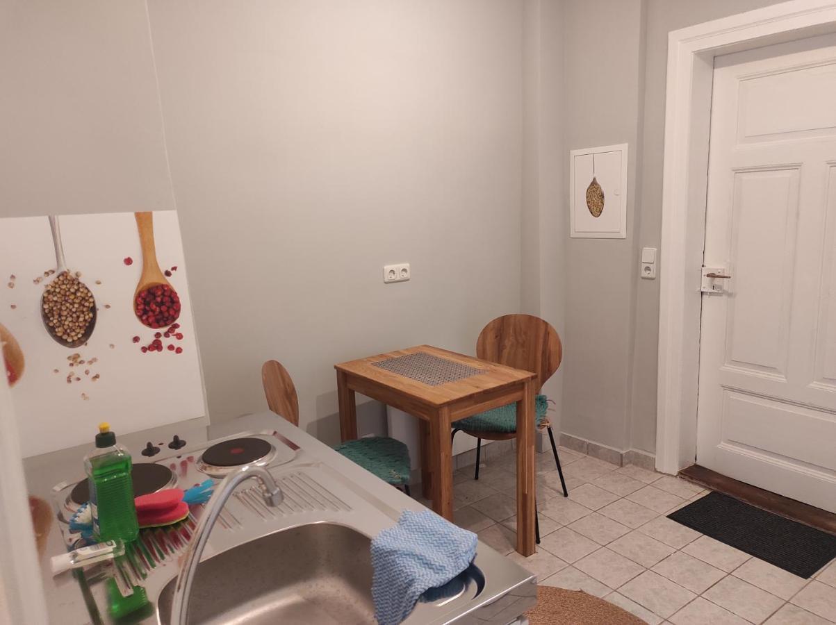 Schoene Gemuetliche Ferienwohnung Am Saaleradweg Grosseutersdorf المظهر الخارجي الصورة